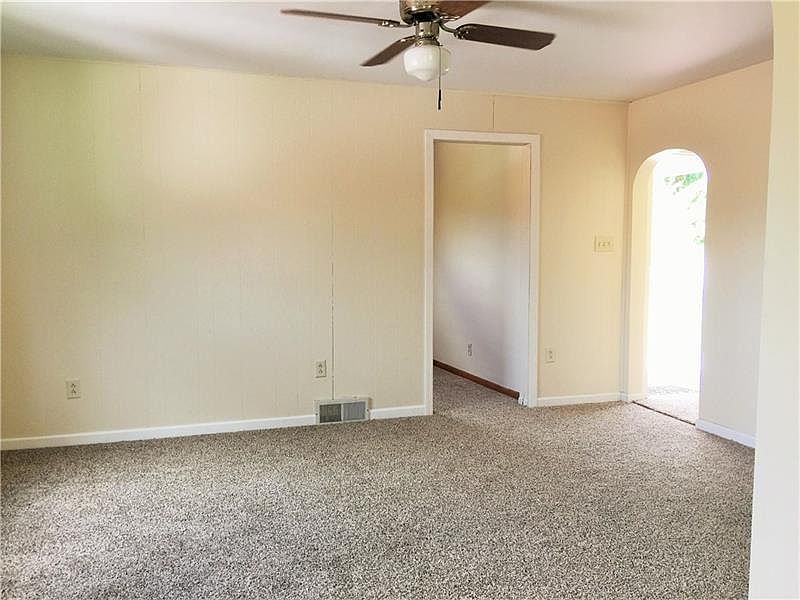 22 Moyer Avenue,Charleroi,PA,United States preview