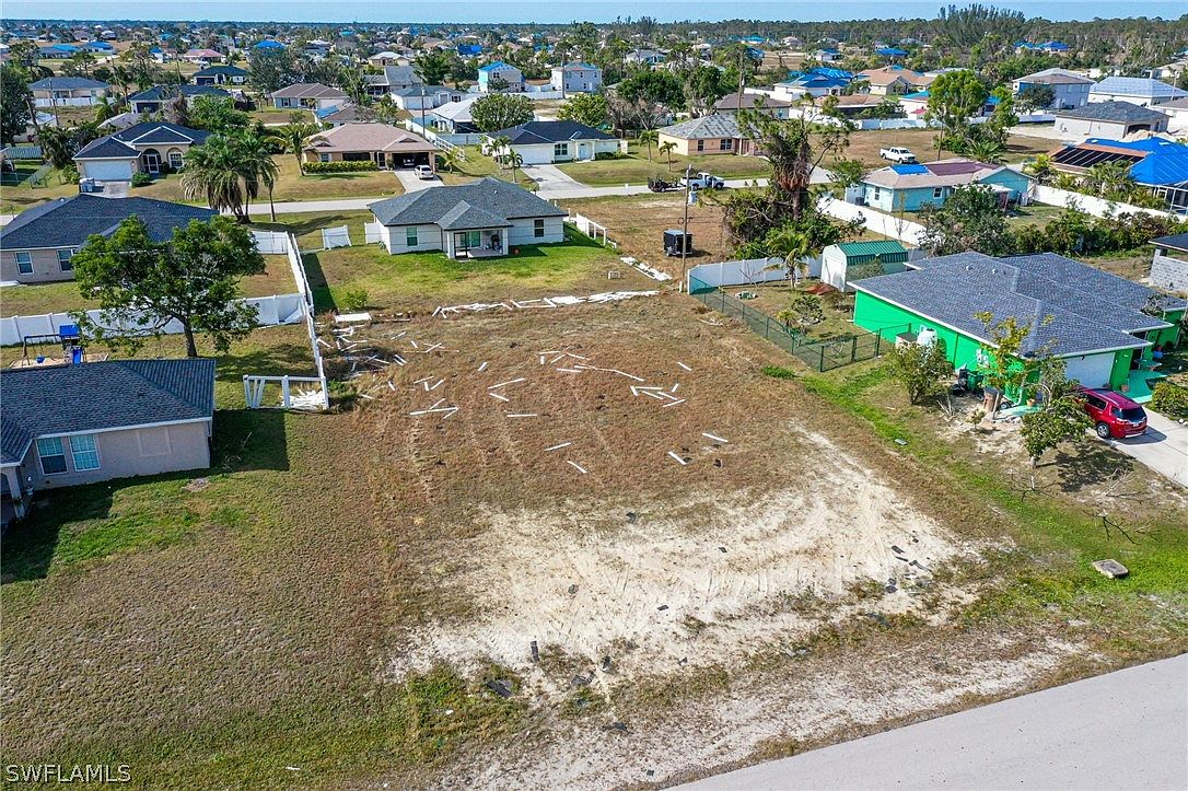 2908 Northeast 7th Place,Cape Coral,FL,United States preview