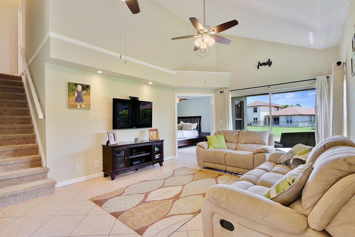 1014 Via Jardin,Riviera Beach,FL,United States preview