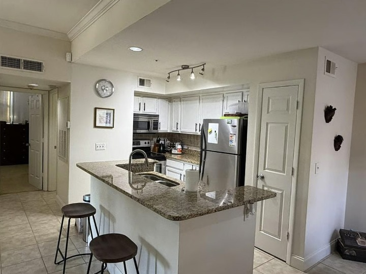 498 North Pin Oak Place,Longwood,FL,United States preview