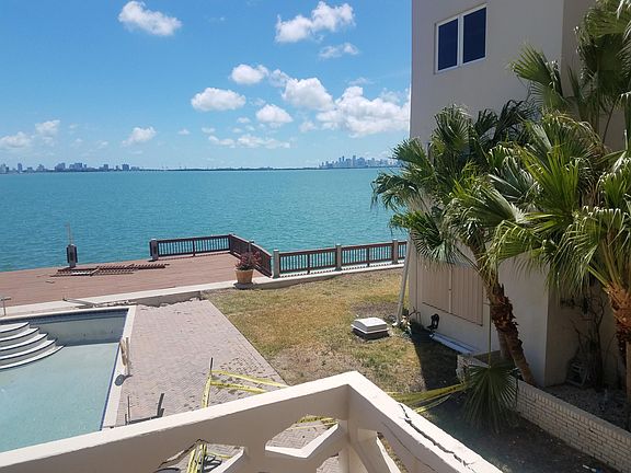1880 South Treasure Drive,North Bay Village,FL,United States preview