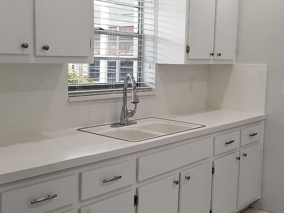 419 South Crescent Drive,Hollywood,FL,United States preview