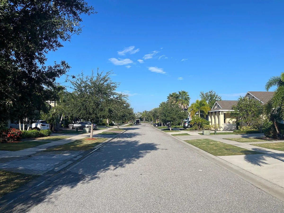 5226 Admiral Pointe Drive,Apollo Beach,FL,United States preview