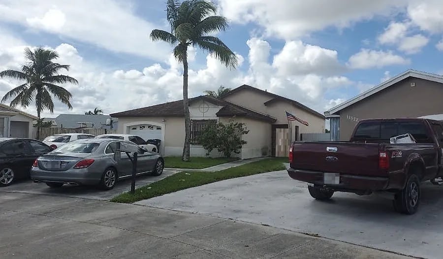 11518 Southwest 173rd Street,Miami,FL,United States preview