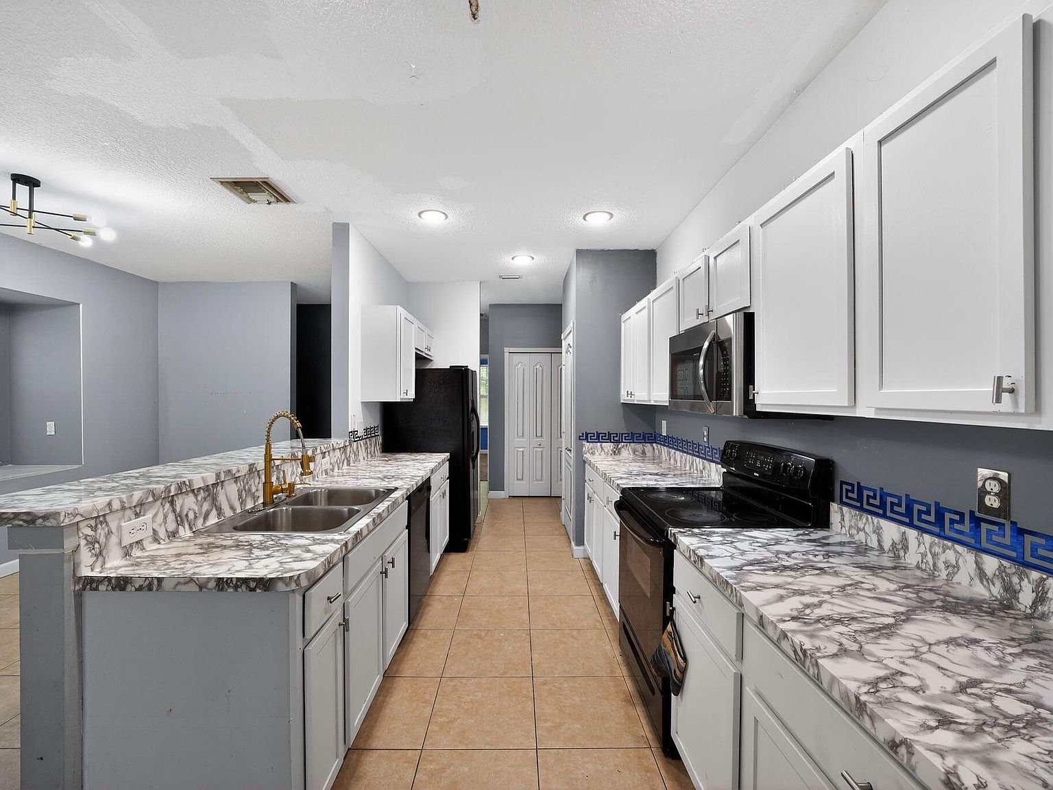 2535 Creekside Drive,Fort Pierce,FL,United States preview