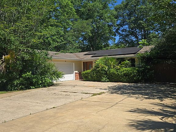 2304 Hampshire Way,Tallahassee,FL,United States preview