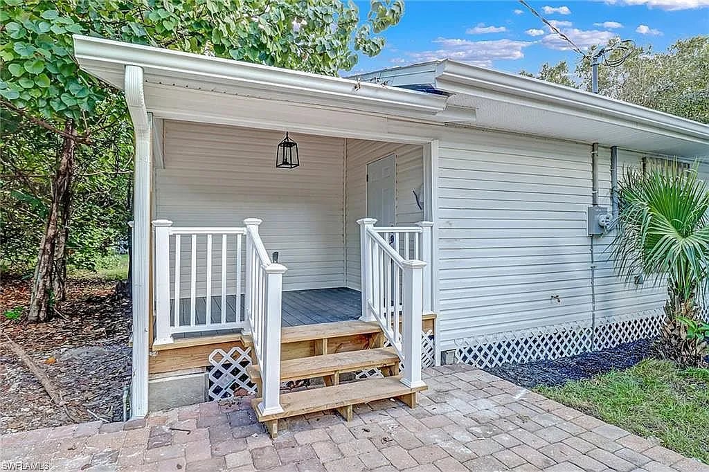 11100 Orange River Boulevard,Fort Myers,FL,United States preview