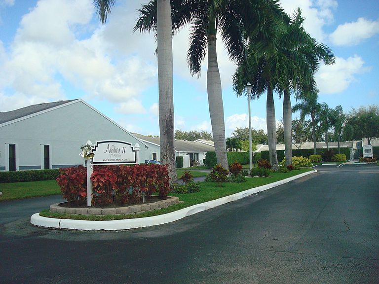 2640 Gately Drive West,West Palm Beach,FL,United States preview