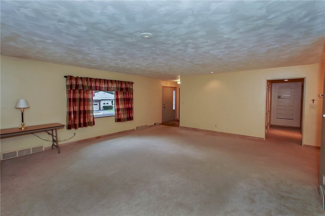 83 Evergreen Terrace,Uniontown,PA,United States preview