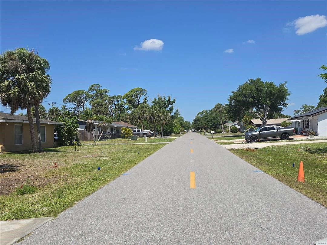 2611 Lakeshore Circle,Port Charlotte,FL,United States preview