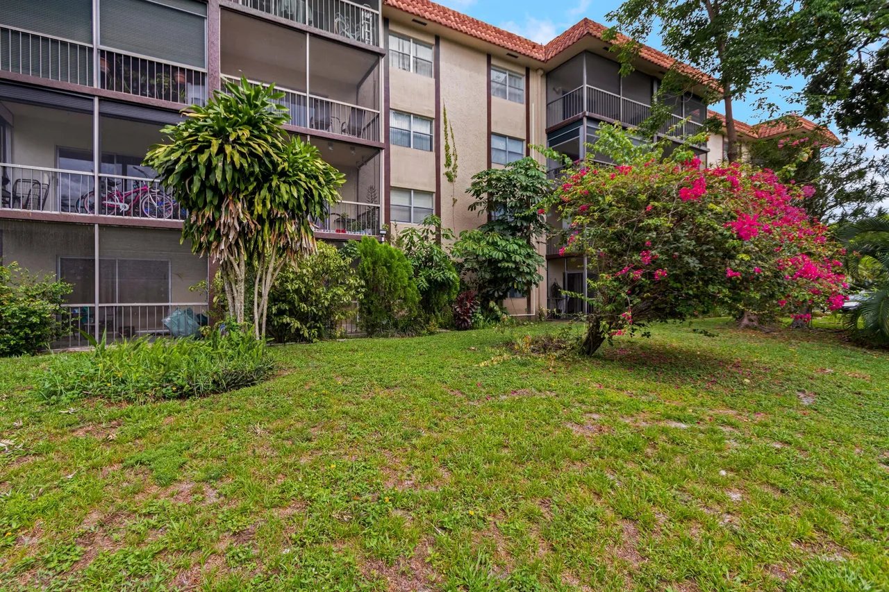 6201 North Falls Circle Drive,Lauderhill,FL,United States preview