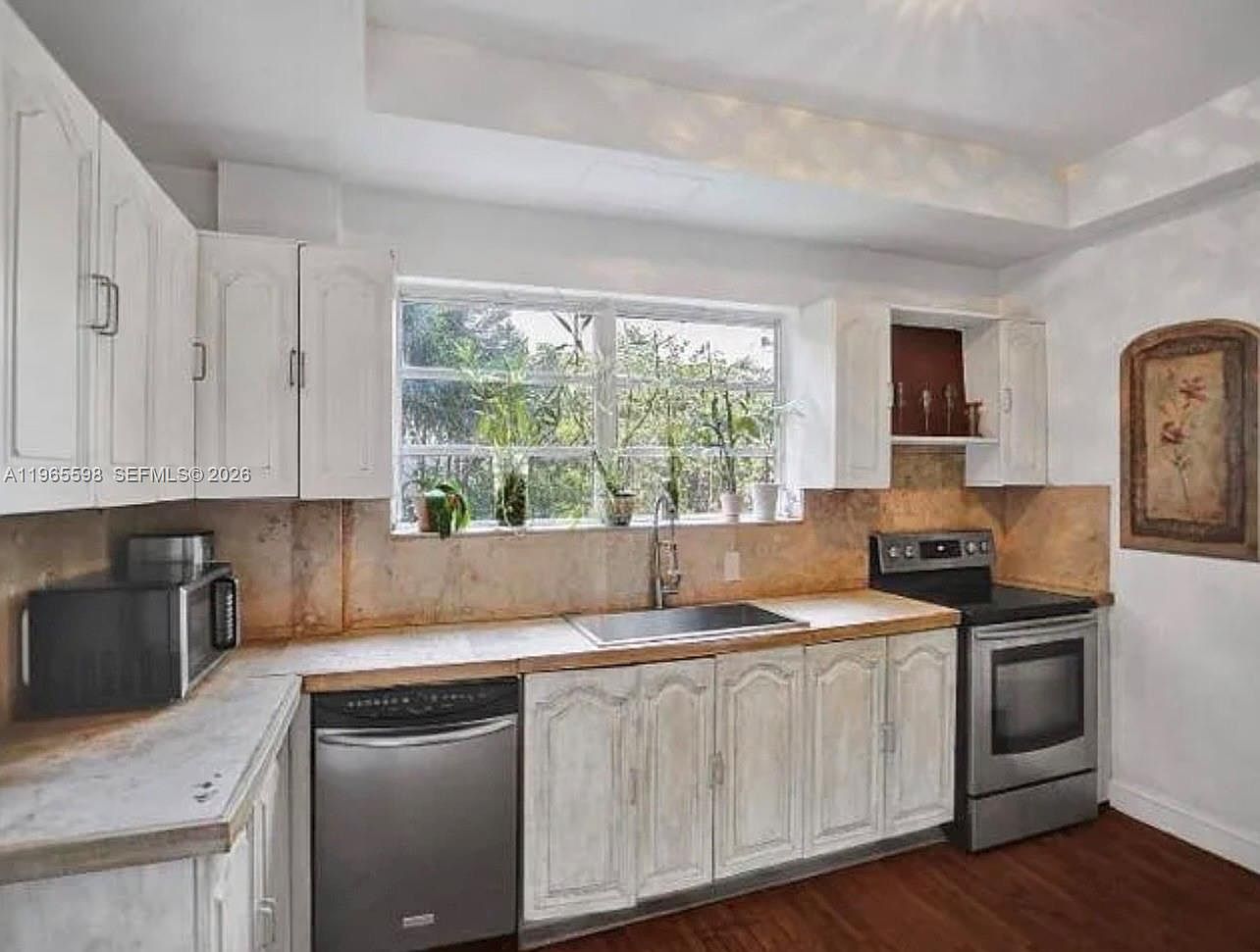 1107 Alhambra Circle,Coral Gables,FL,United States preview