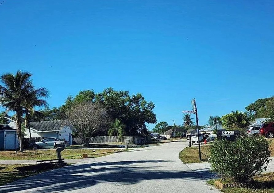 5025 Northwest Egret Avenue,Port St. Lucie,FL,United States preview