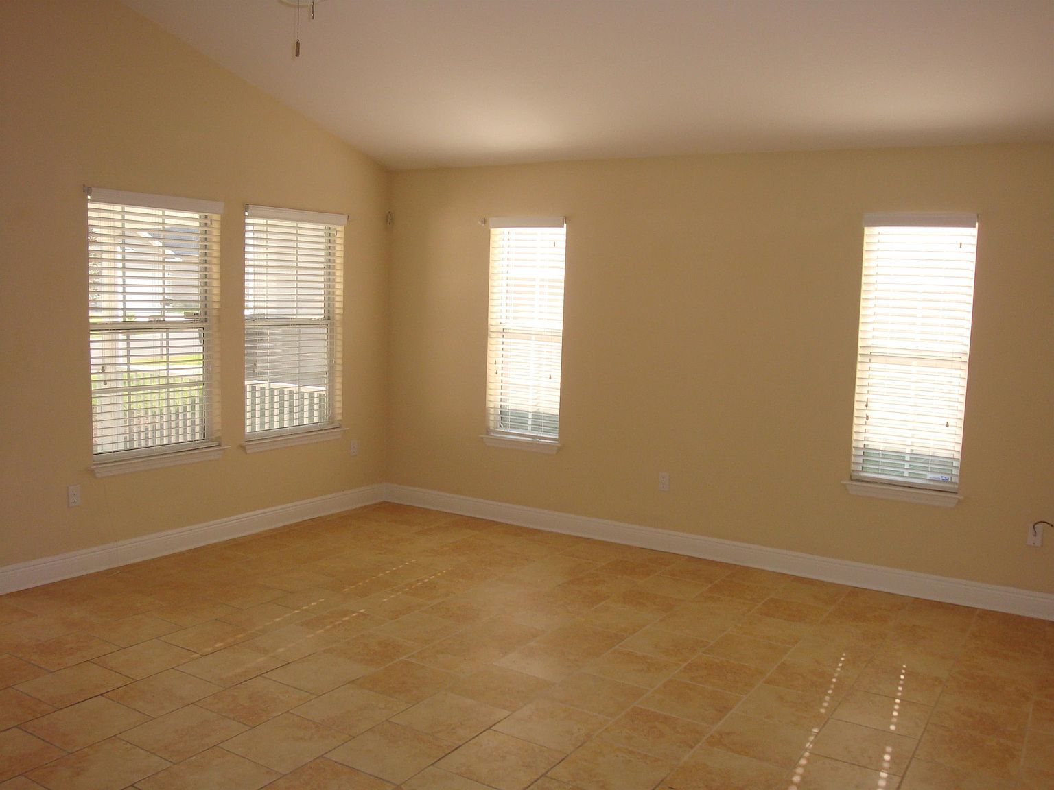 5323 Falling Star Road,Tallahassee,FL,United States preview