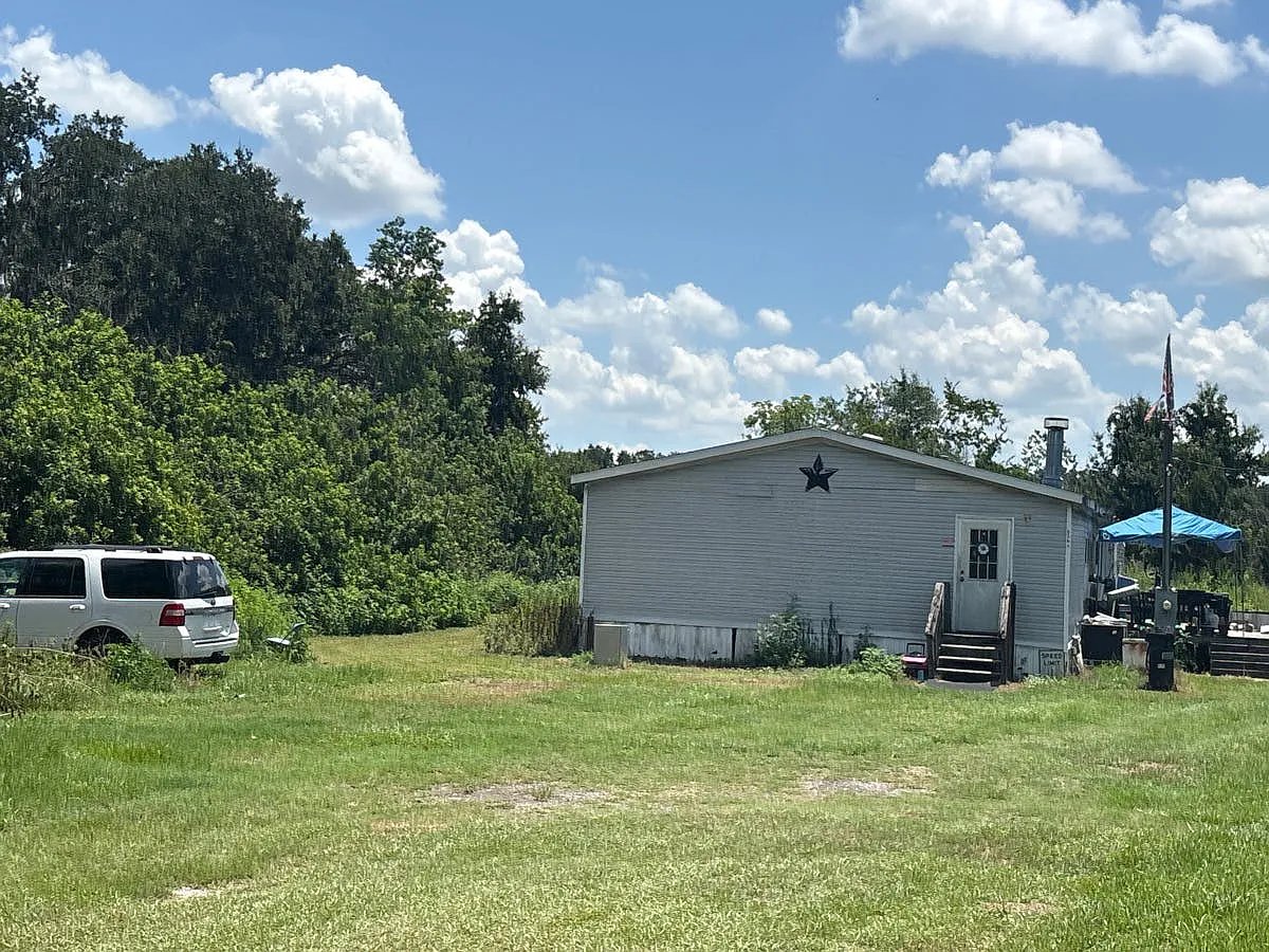 2703 Jim Johnson Road,Plant City,FL,United States preview