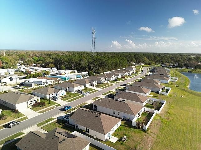 416 Three Oaks Drive,Edgewater,FL,United States preview