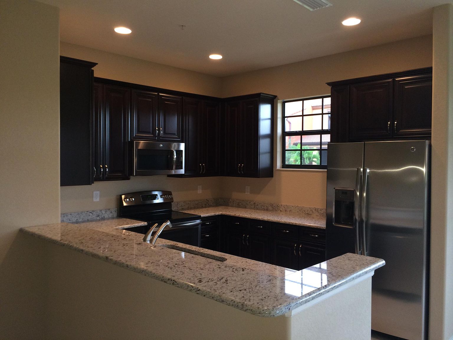 8471 Olinda Way,Fort Myers,FL,United States preview