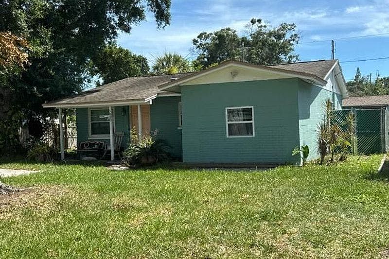 5820 Cypress Street North,St. Petersburg,FL,United States preview