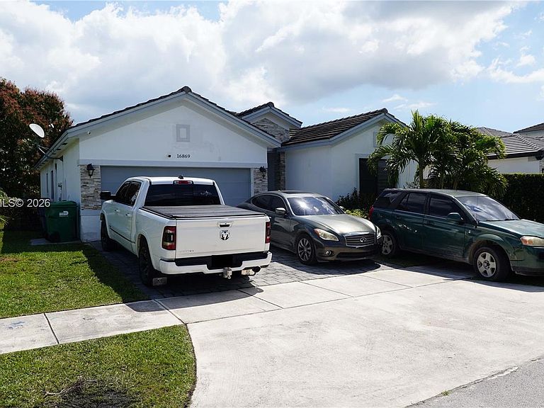 16869 Southwest 109th Place,Cutler Bay,FL,United States preview
