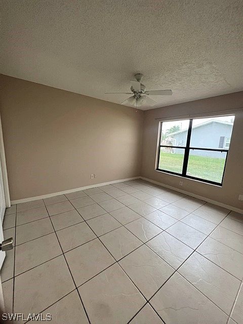 1115 Southeast 30th Terrace,Cape Coral,FL,United States preview