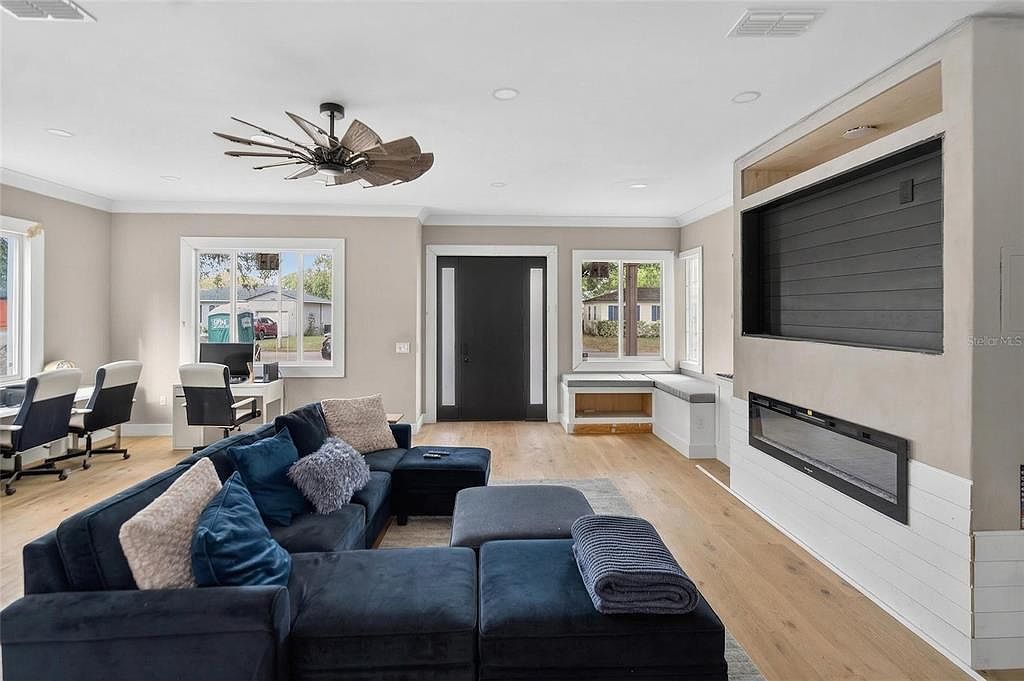 2935 Helen Avenue,Orlando,FL,United States preview