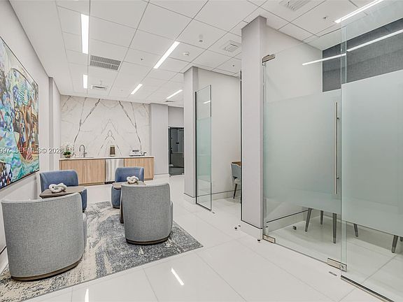 888 Brickell Key Drive,Miami,FL,United States preview