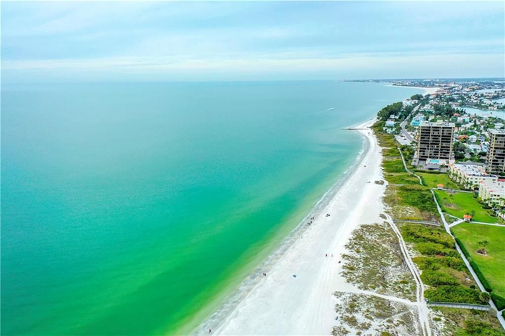 117 73rd Avenue,St. Pete Beach,FL,United States preview