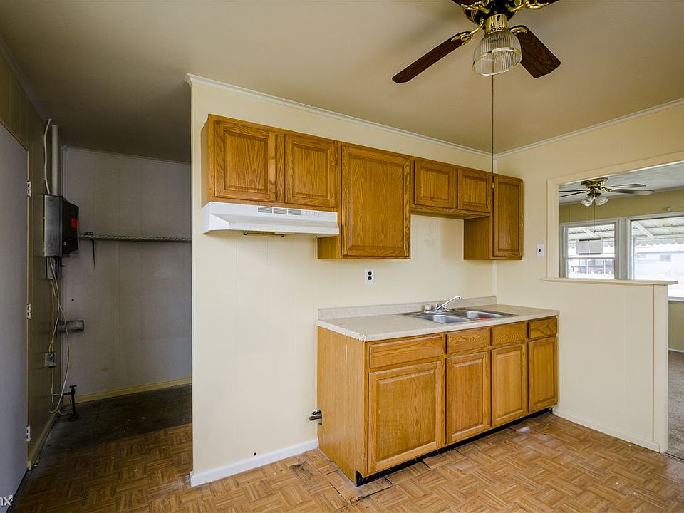 4425 Camden Avenue,Lorain,OH,United States preview