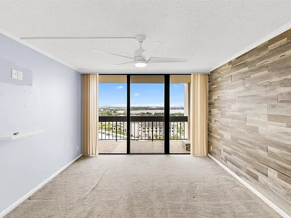 2400 Presidential Way,West Palm Beach,FL,United States preview