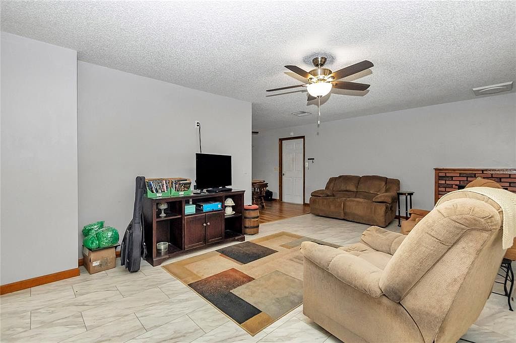 16738 Southeast 63rd Lane,Ocklawaha,FL,United States preview