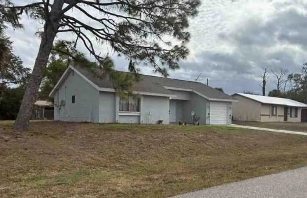 2458 Strawlawn Street,Port Charlotte,FL,United States preview