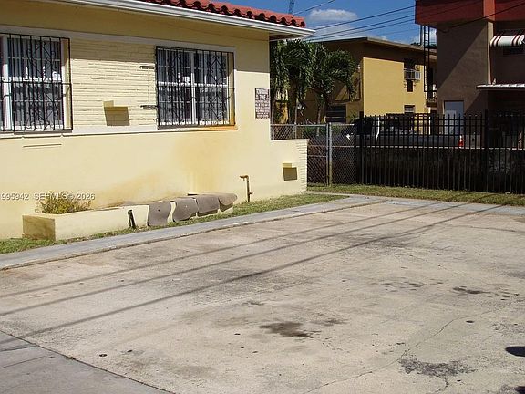 1325 Southwest 6th Street,Miami,FL,United States preview