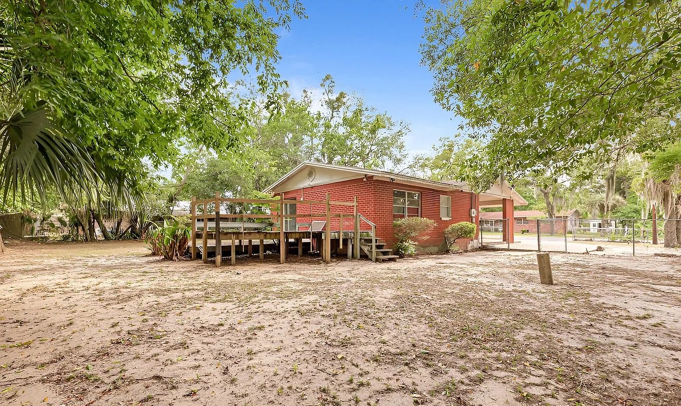 220 Stillwell Avenue,Palatka,FL,United States preview