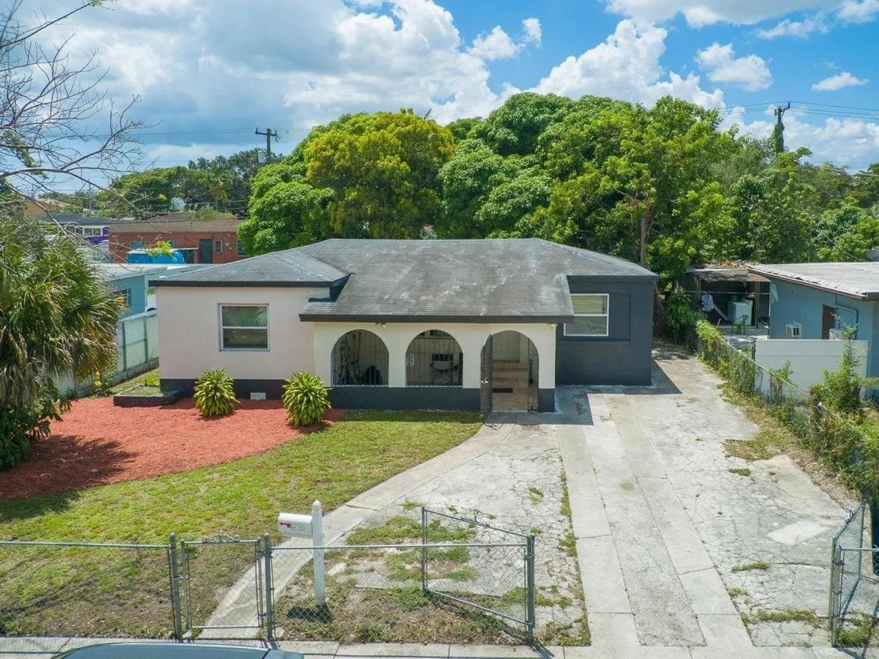 1230 Sharazad Boulevard,Opa-Locka,FL,US preview