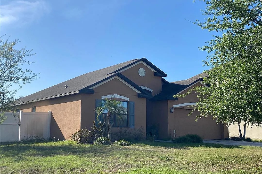 3920 Willow Walk Drive,Palmetto,FL,United States preview