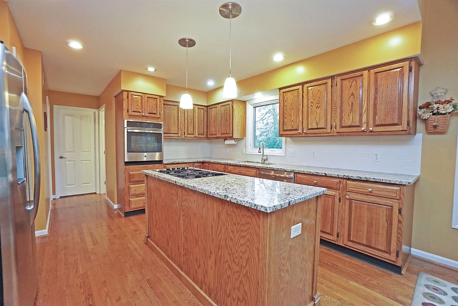 401 Pinebluff Dr,Loveland,OH,United States preview