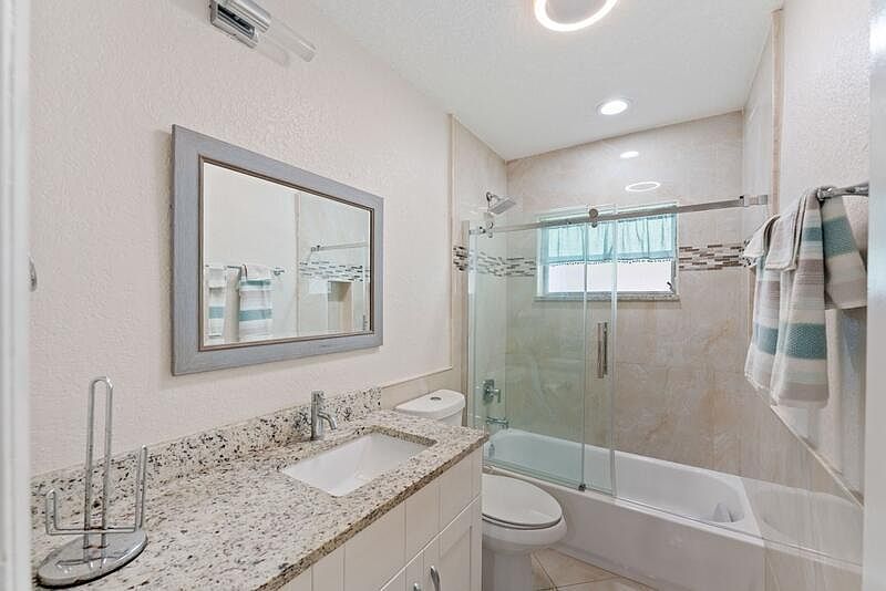 4184 Northwest 52nd Avenue,Lauderdale Lakes,FL,United States preview