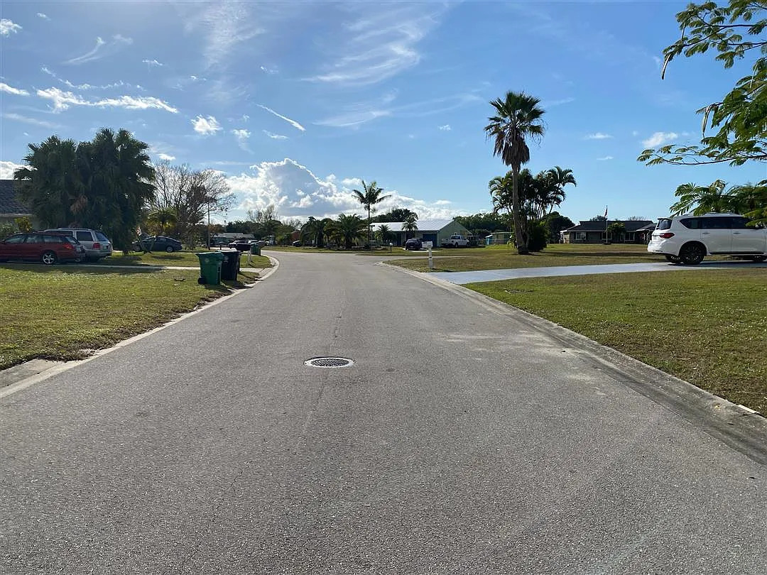 1438 Southeast Marisol Lane,Port St. Lucie,FL,United States preview