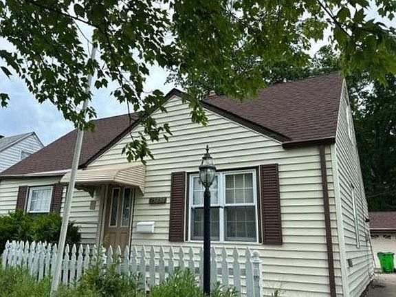 25251 Richards Avenue,Euclid,OH,United States preview