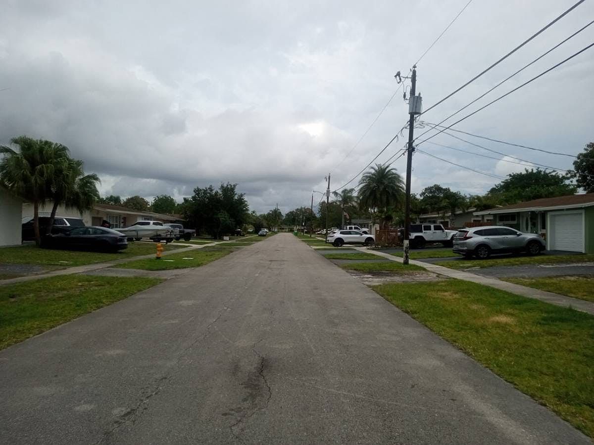8400 Northwest 24th Place,Sunrise,FL,United States preview