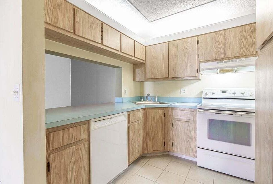 1015 Green Pine Boulevard,West Palm Beach,FL,United States preview