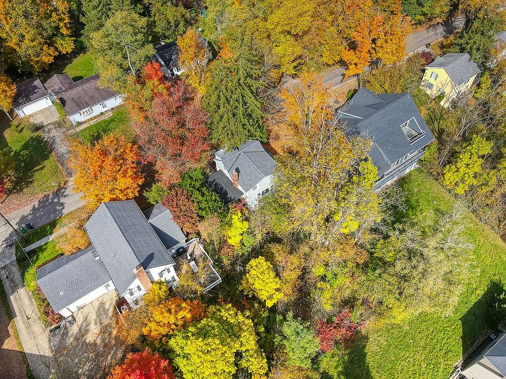 51 West Cottage Street,Chagrin Falls,OH,United States preview