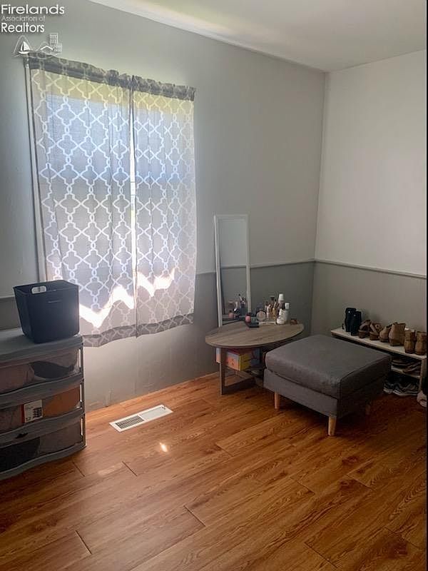 1704 Moore Street,Fremont,OH,United States preview