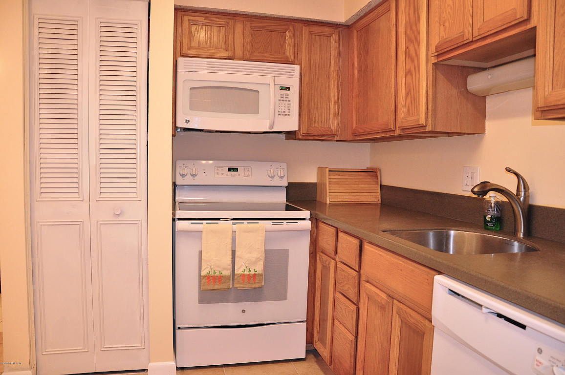 2478 Whispering Woods Boulevard,Jacksonville,FL,United States preview