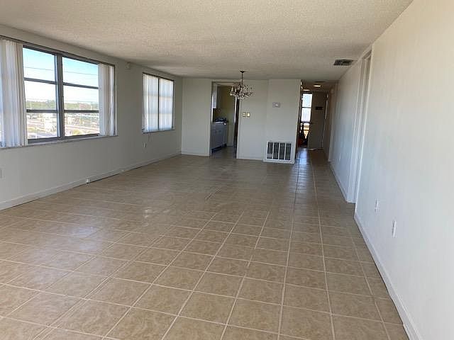 8950 Park Boulevard,Seminole,FL,United States preview