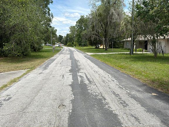 9050 North Arcadia Way,Citrus Springs,FL,United States preview