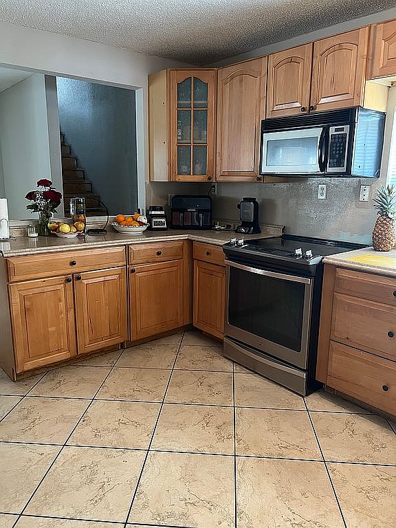 9323 Vía Segovia,New Port Richey,FL,United States preview