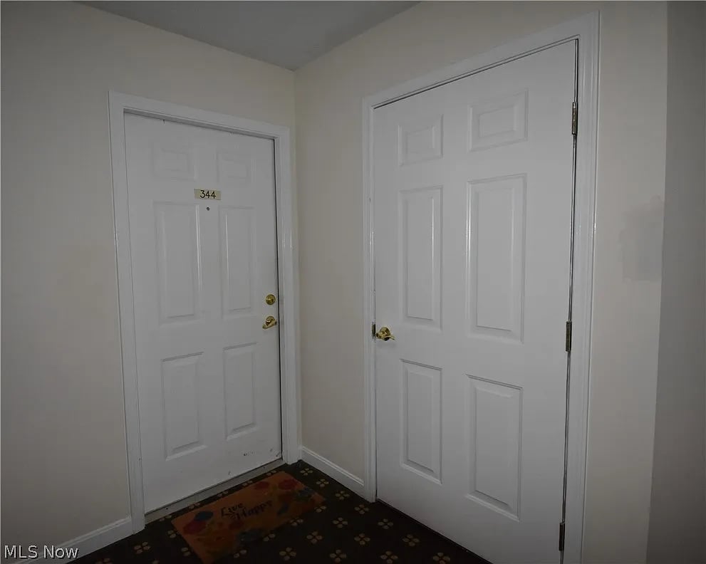 23004 Chandlers Lane,Olmsted Falls,OH,United States preview