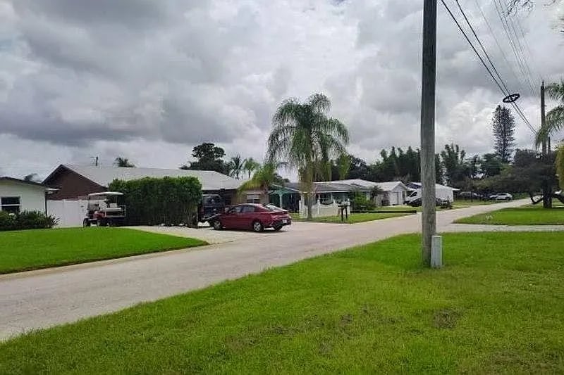 996 Southwest 29th Terrace,Palm City,FL,United States preview