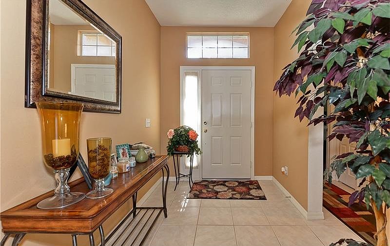 15430 Lake Bella Vista Drive,Tampa,FL,United States preview